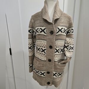 Women's Wool Blend Patterned Button-Up Sweater
